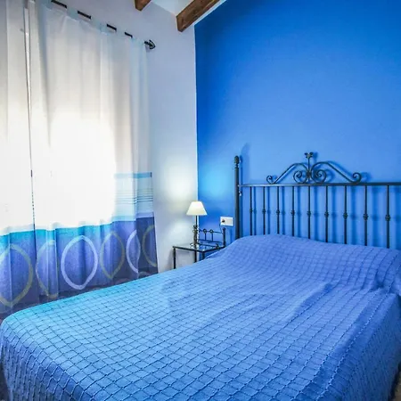 Three-bedroom Holiday In Сasa de vacaciones Calpe